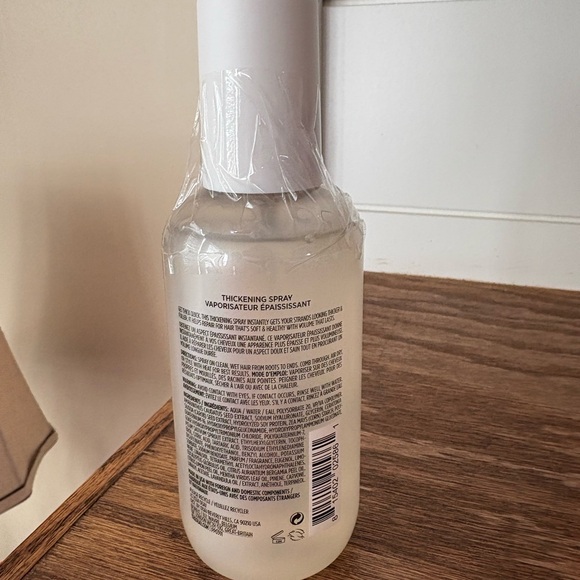 OUAI Thickening Spray - Picture 2 of 2